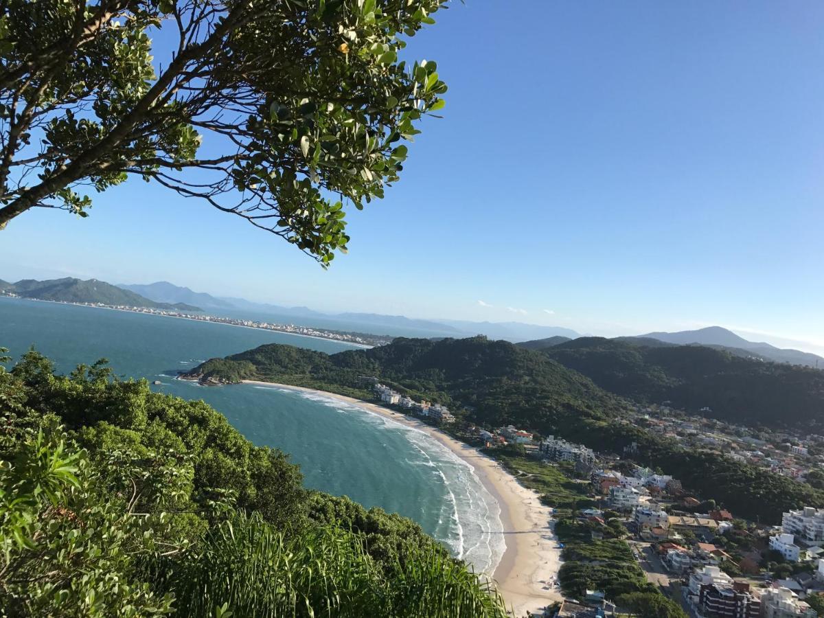 De Quatro Ilhas A 50 Metros Do Mar * Bombinhas