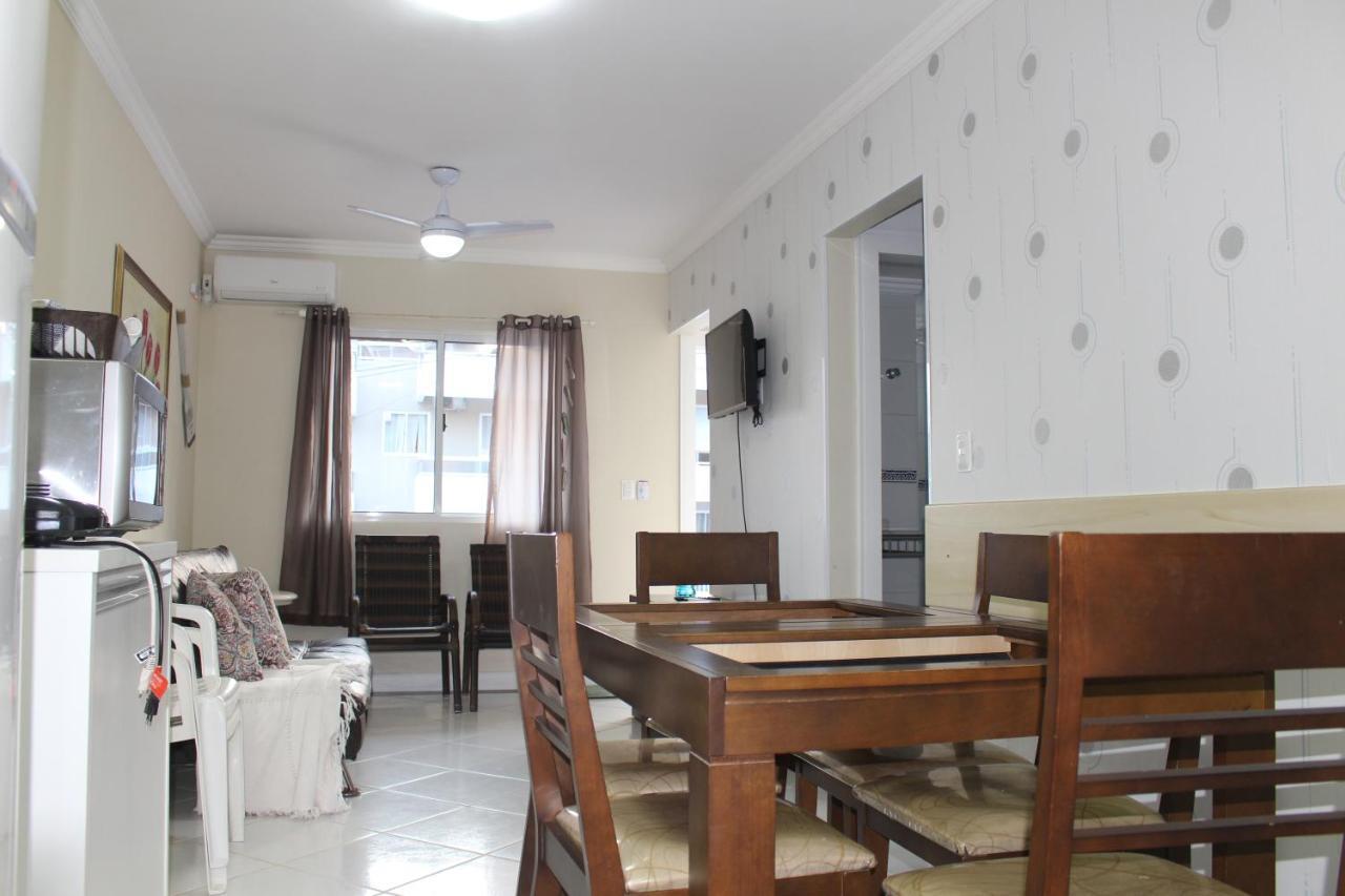 De Quatro Ilhas A 50 Metros Do Mar Apartment