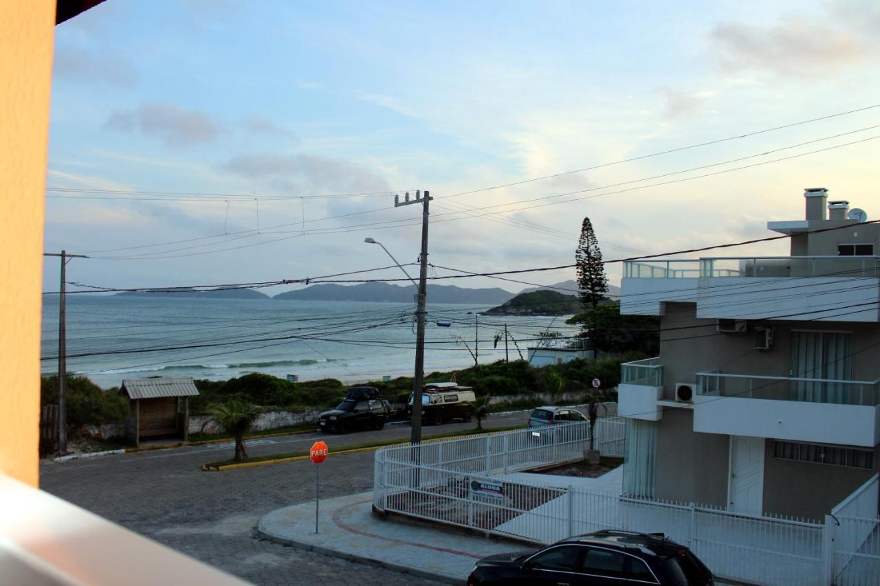De Quatro Ilhas A 50 Metros Do Mar *